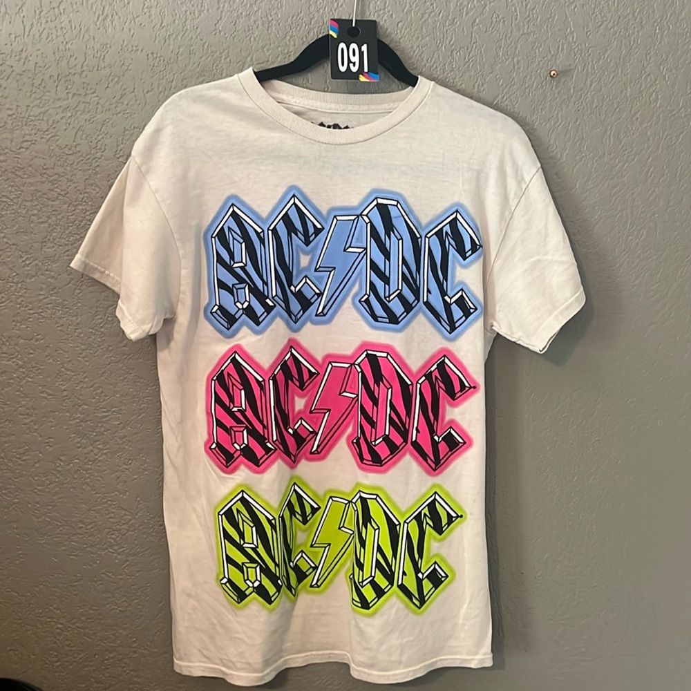 91 NWOT AC/DC Tshirt